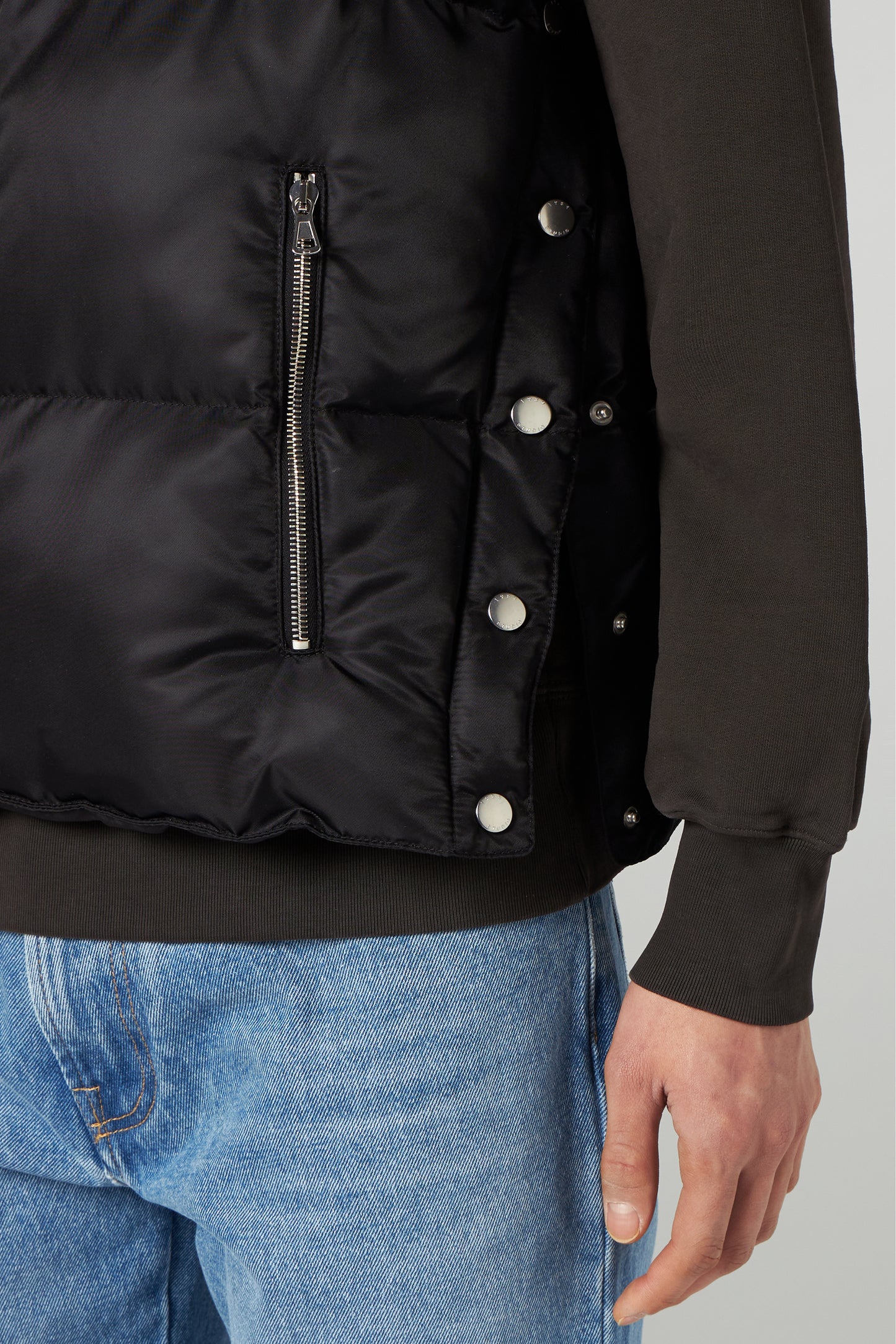 Sleeveless Puffer Jacket