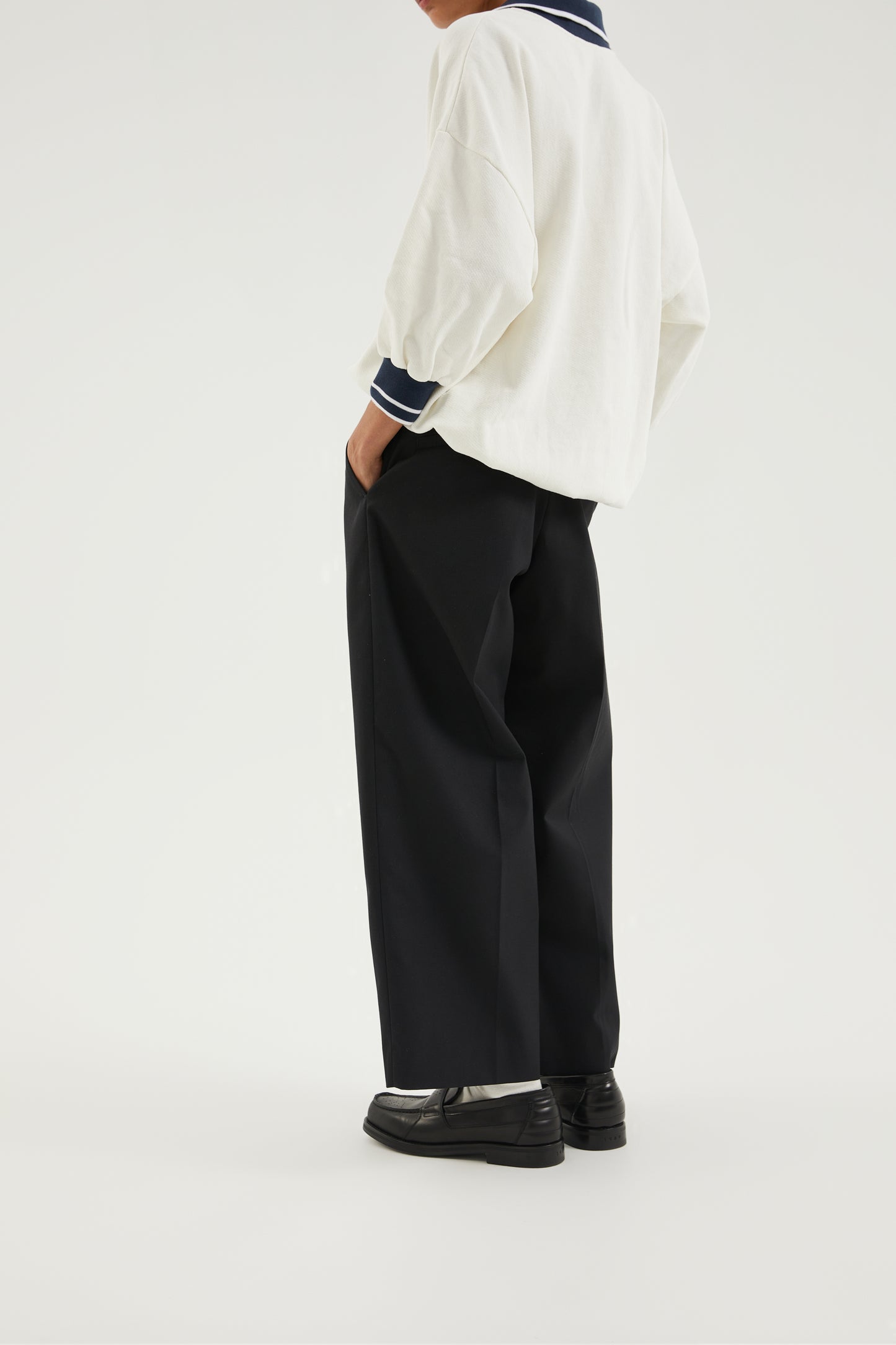 Chino pleated pants