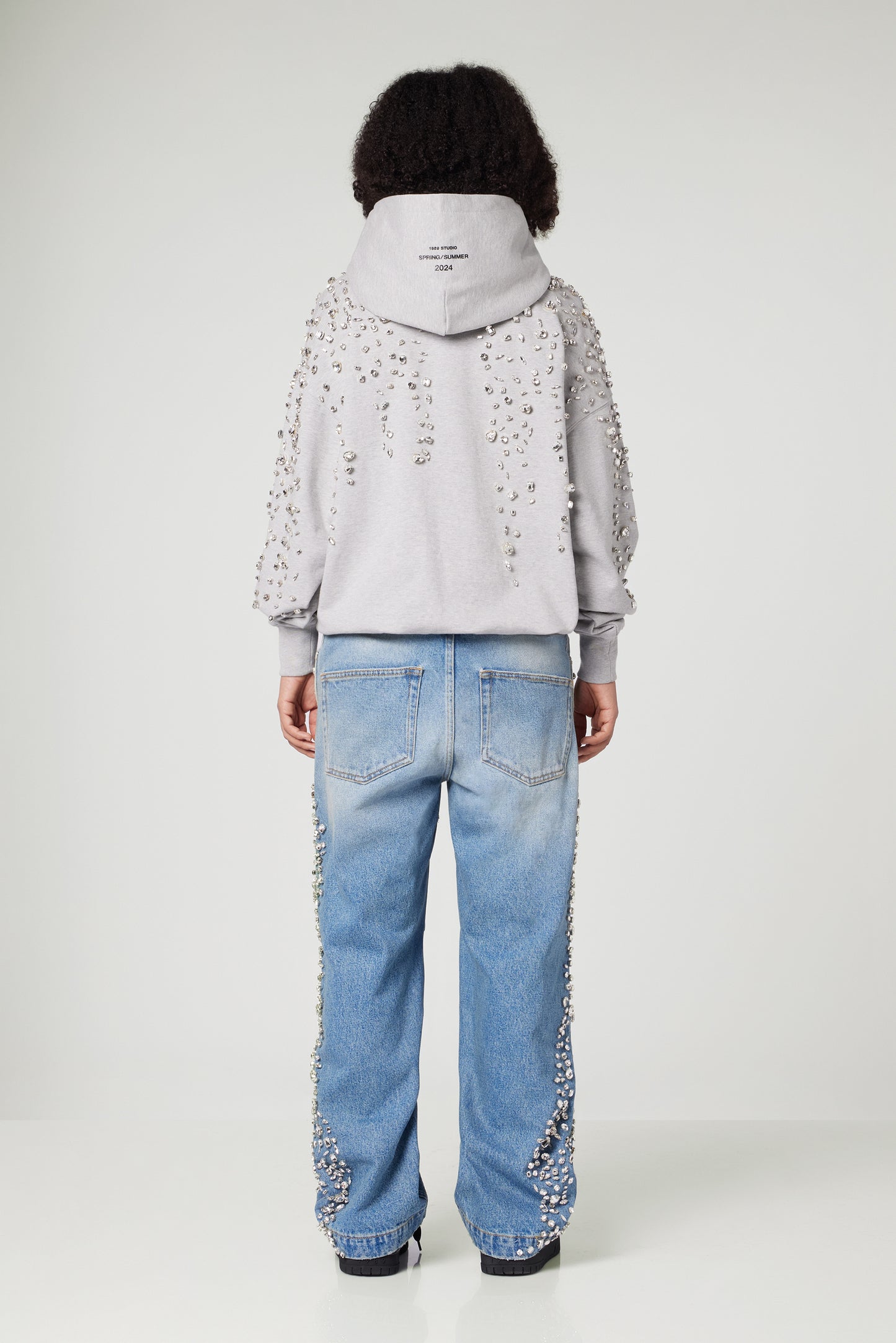 Woman's Y2k Embroidered Denim Jeans