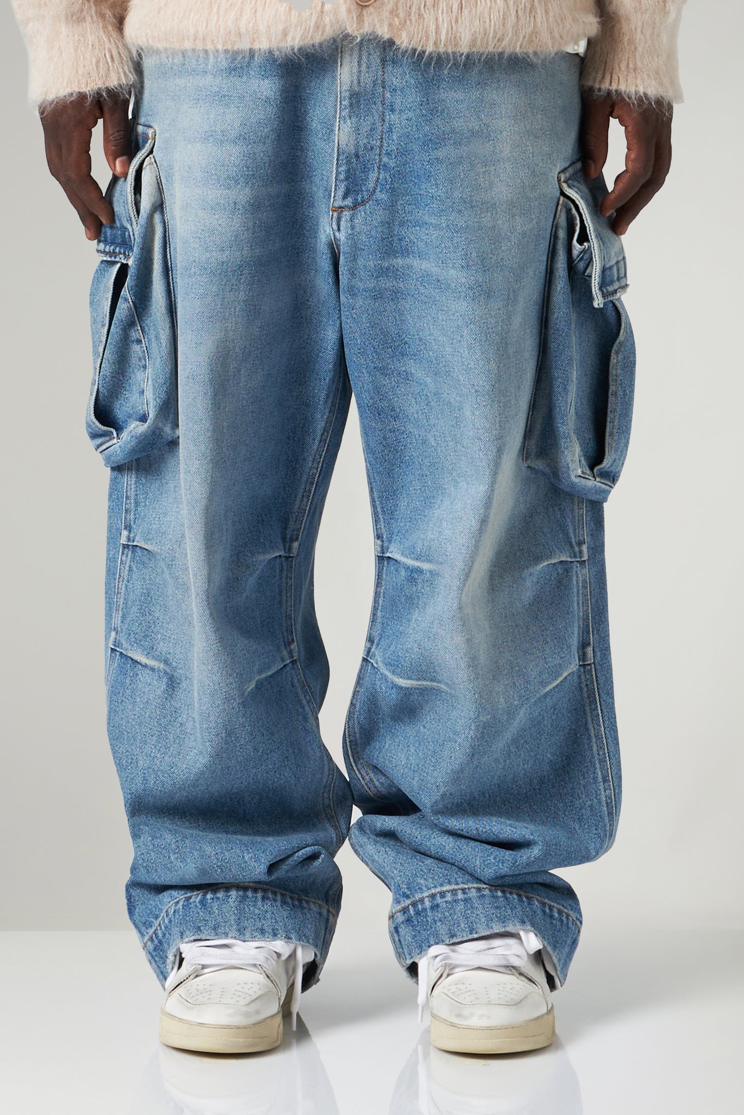 Man's Denim Cargo Jeans