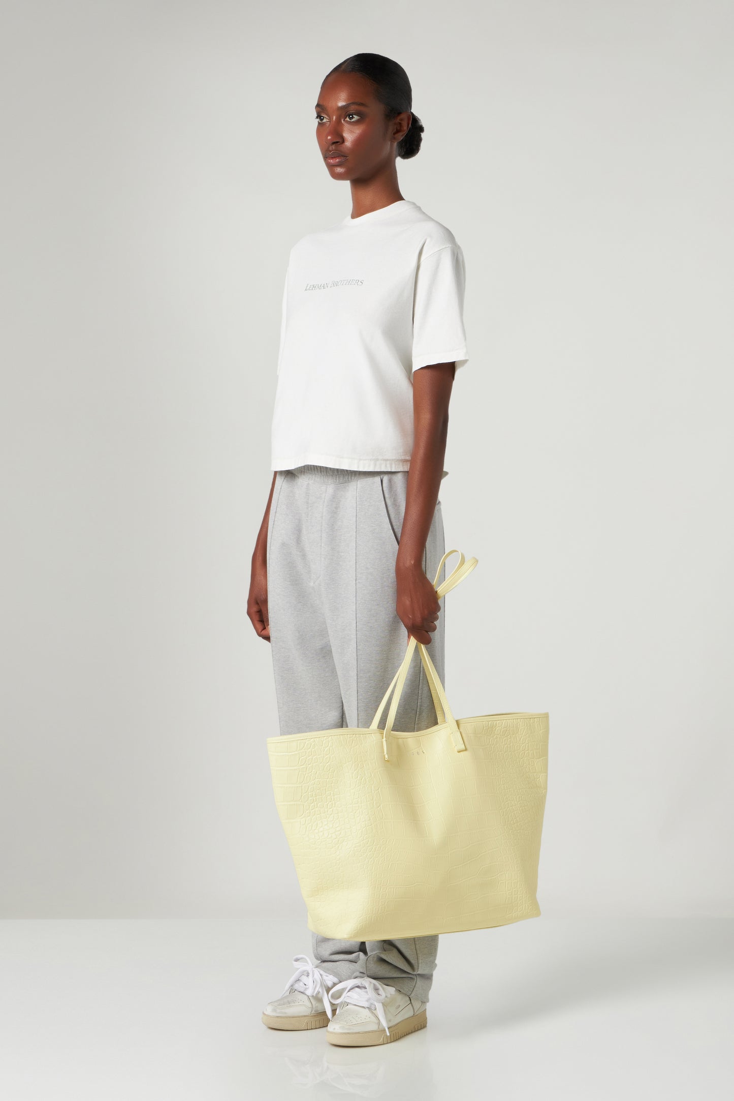 Woman's Mid Tote Bag